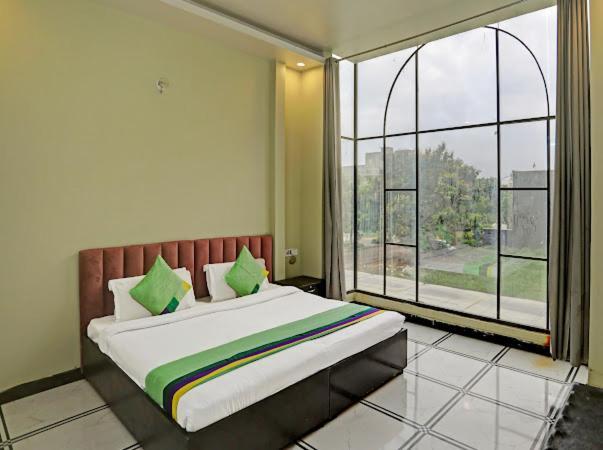 Expo View Residency Hotel Greater Noida Buitenkant foto