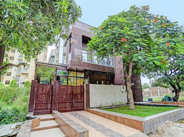 Expo View Residency Hotel Greater Noida Buitenkant foto