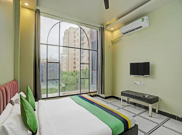 Expo View Residency Hotel Greater Noida Buitenkant foto